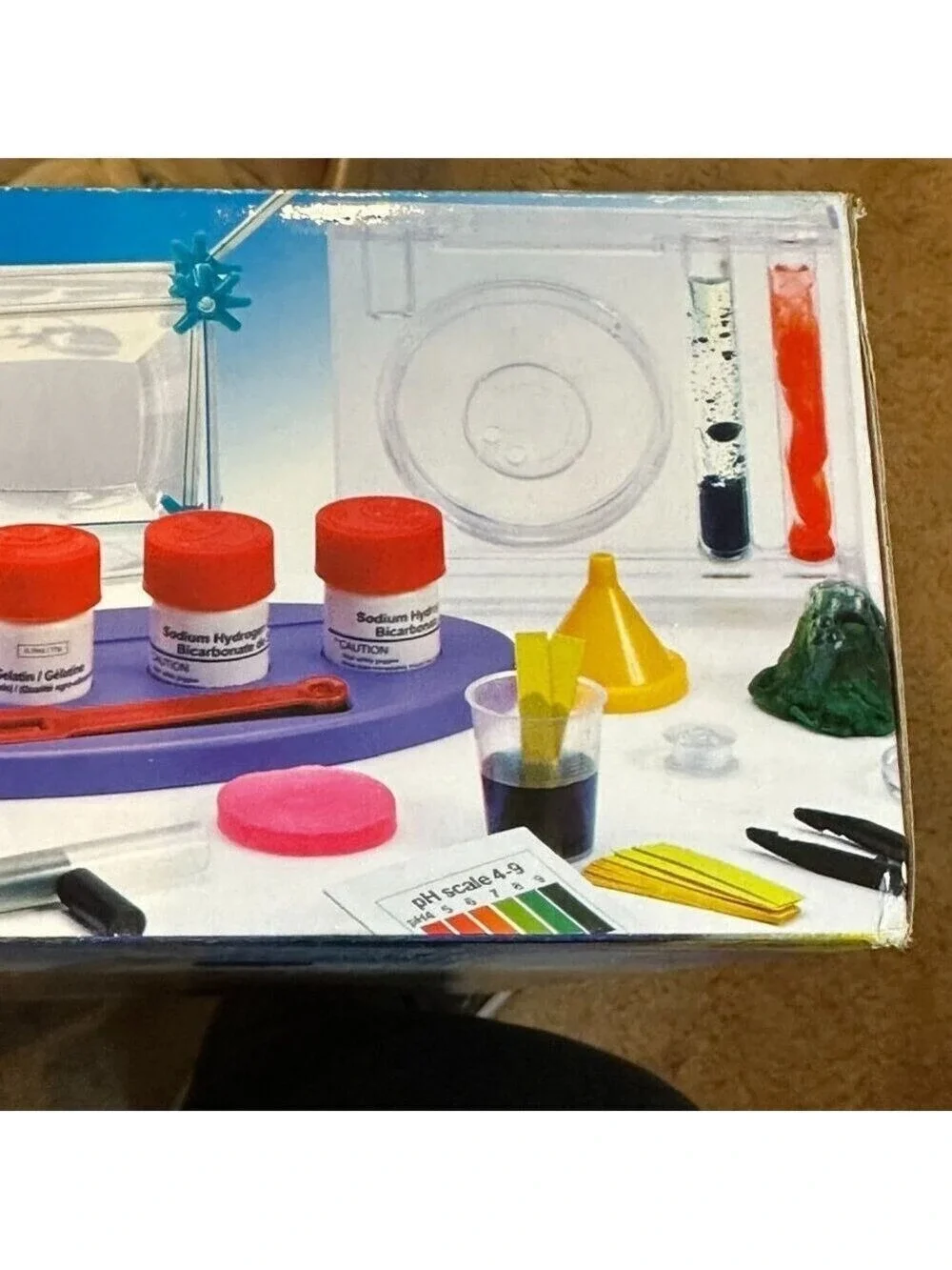 Edu-Science Lab Intro Chemistry STEM Kit Toys R Us READ Sealed 90+ Experiments